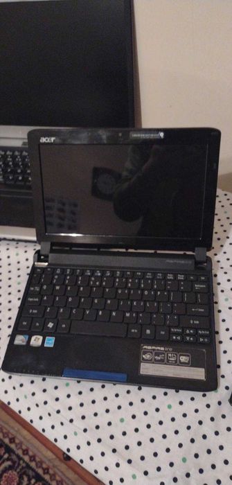 Acer aspire 10 cali uszkodzony