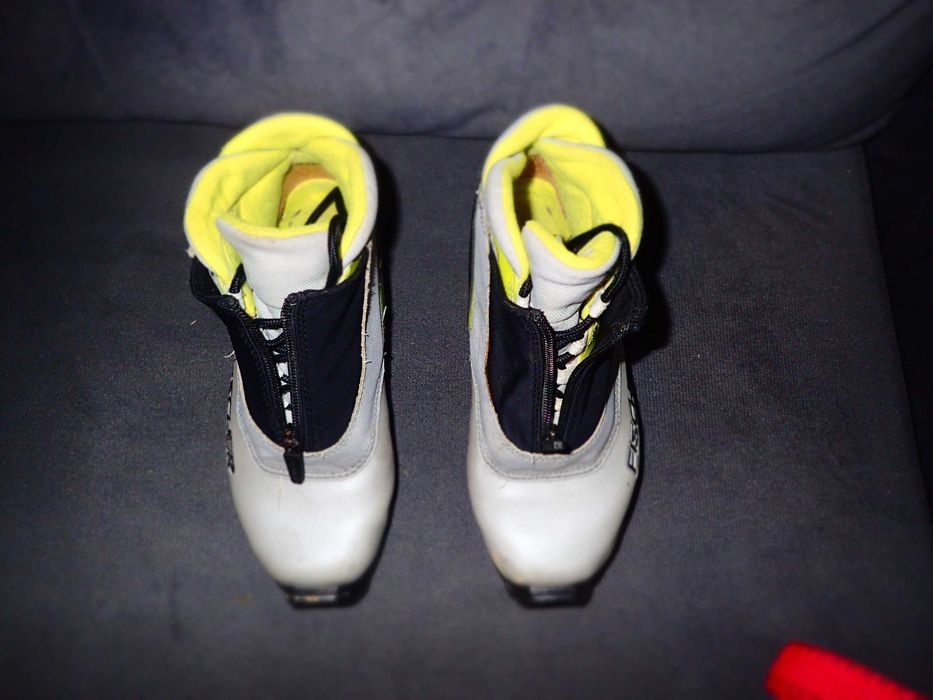 buty do narciarstwa biegowego Fischer 36