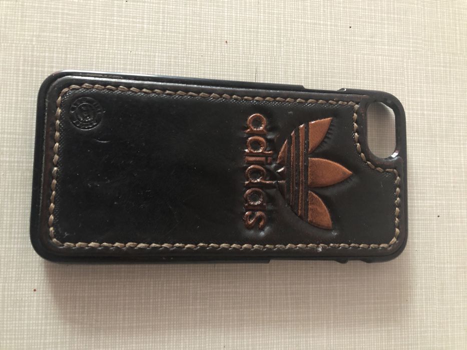Adidas iphone 6/7 чохол з тисненням по натуральній шкірі.