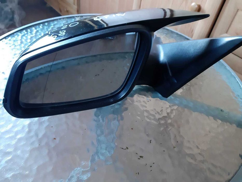 BMW F20 F21 lusterko lewe kolor 668