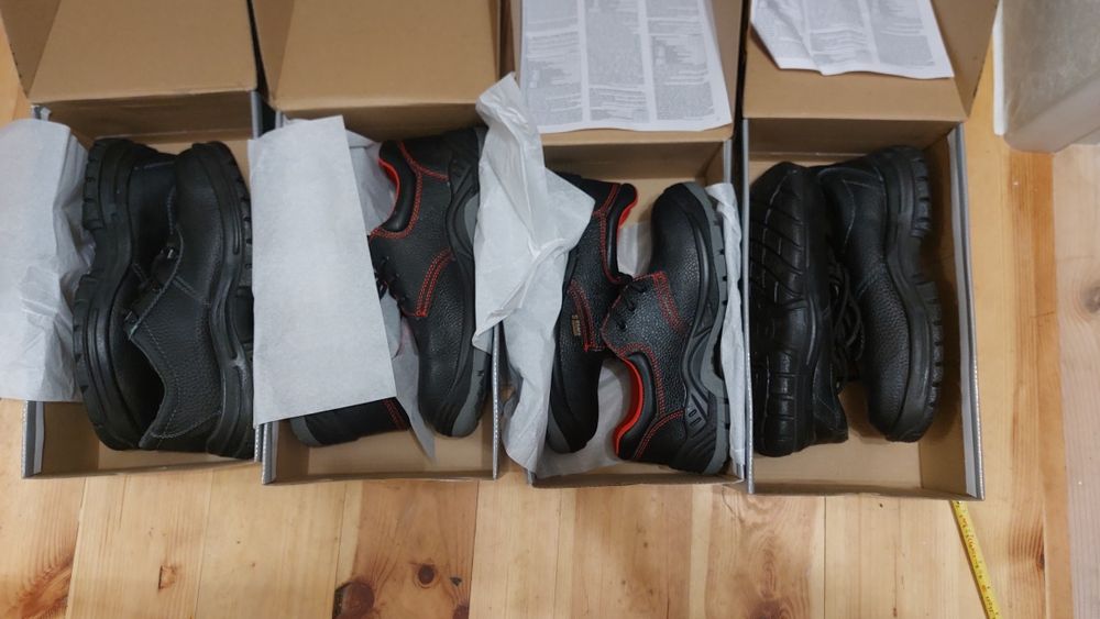 Ботинки рабочие 40 новые