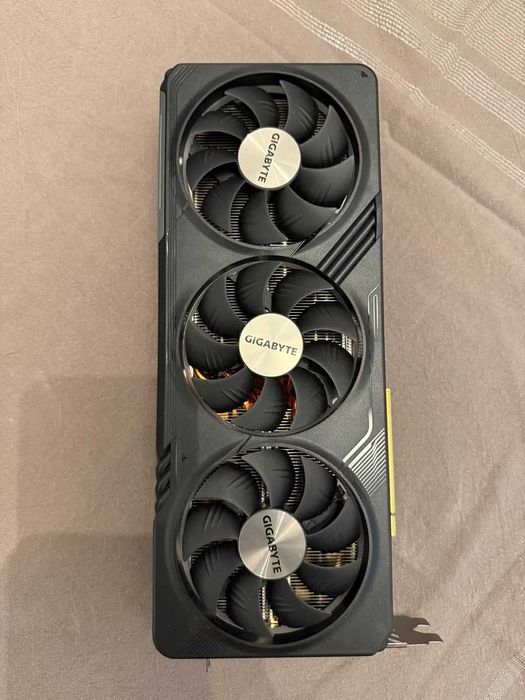 Karta GeForce RTX 4070