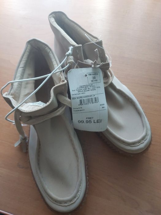 Ботінки, waikiki Черевики НОВІ 39