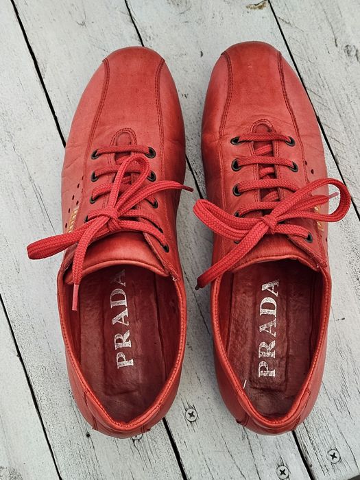 Skórzane buty czerwone sneakersy PRADA r. 38