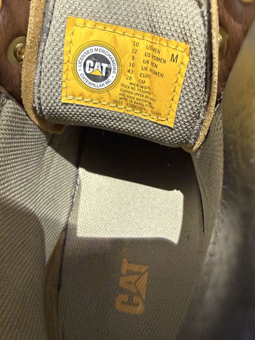 Чоловче взуття CAT оригінал, розмір 42, без пошкоджень, стан нових
