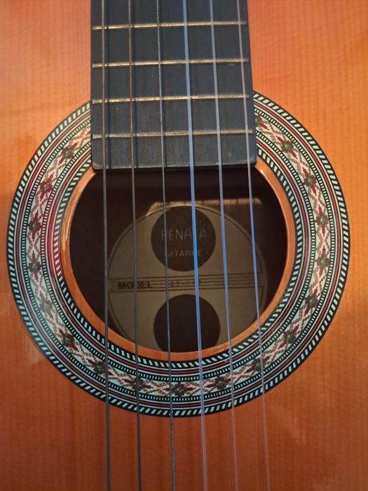 Gitara klasyczna Pełna