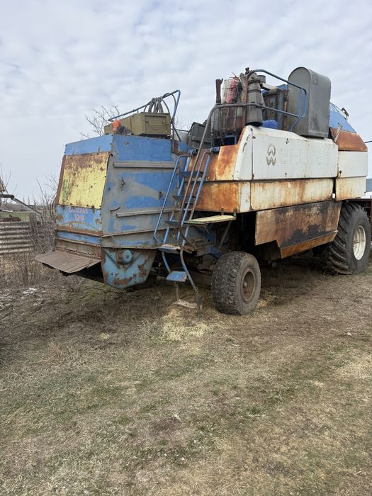 Продам комбайн єнісей 950