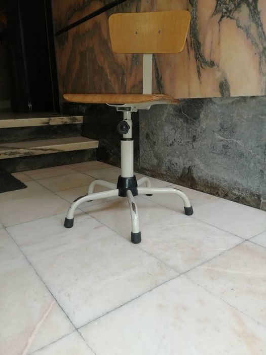 Cadeira vintage design industrial