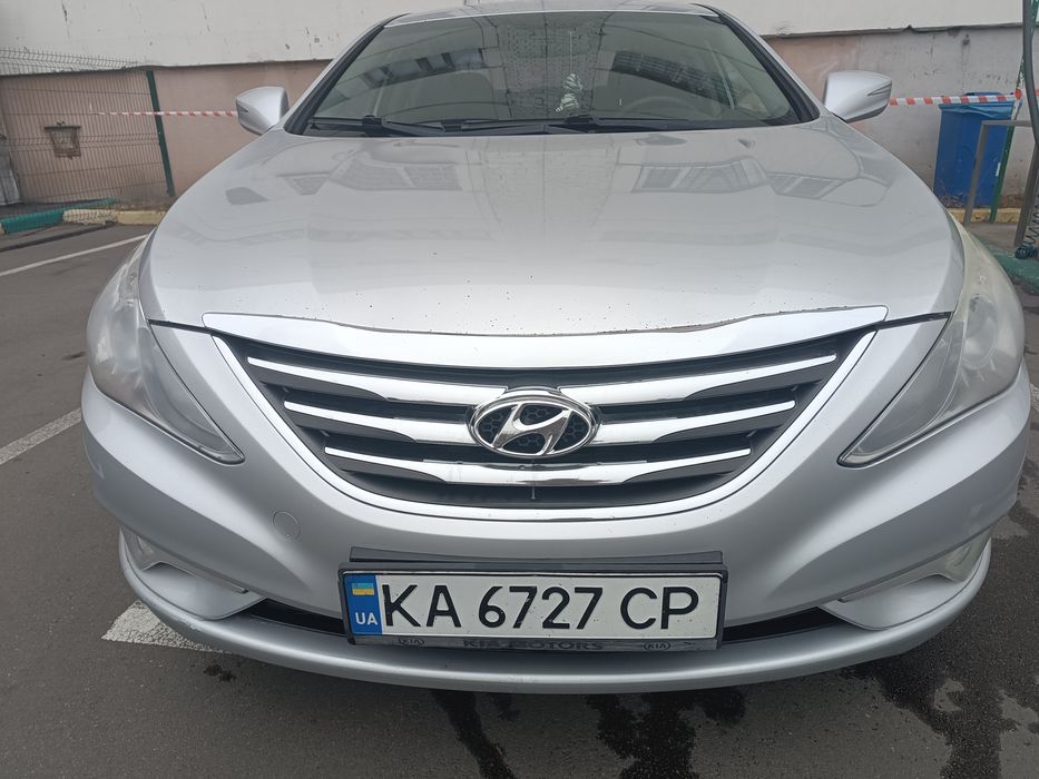 Hyundai Sonata YF LPI