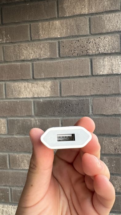 Zestaw Ladowarka 5W + Kabel Ligthning USB-A 2M