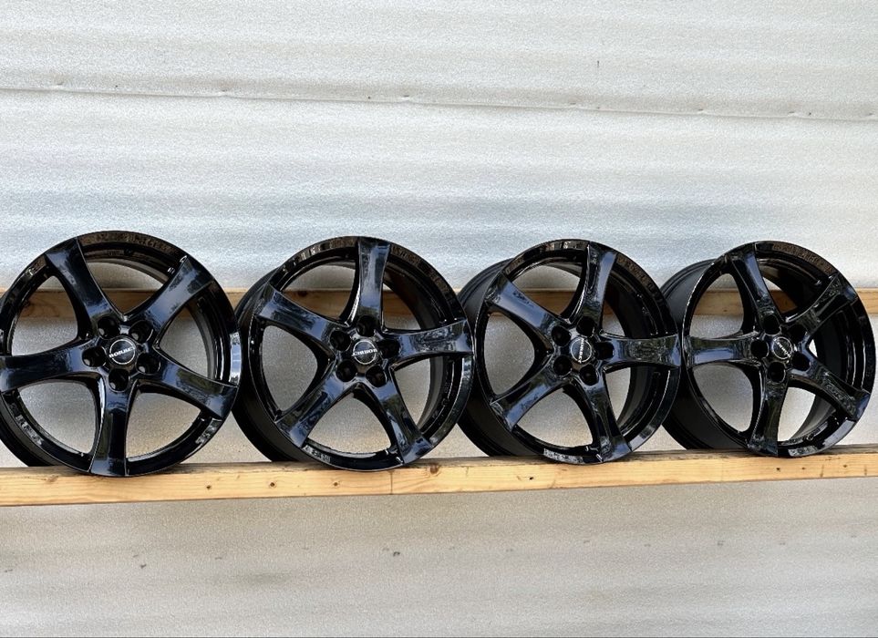 Диски R17 5/112 Skoda Octavia A5 A7 Superb Yeti Karoq VW Golf 5/6/7 Caddy Tiguan Touran Sharan Passat B5 B6 B7 Seat Audi Mercedes