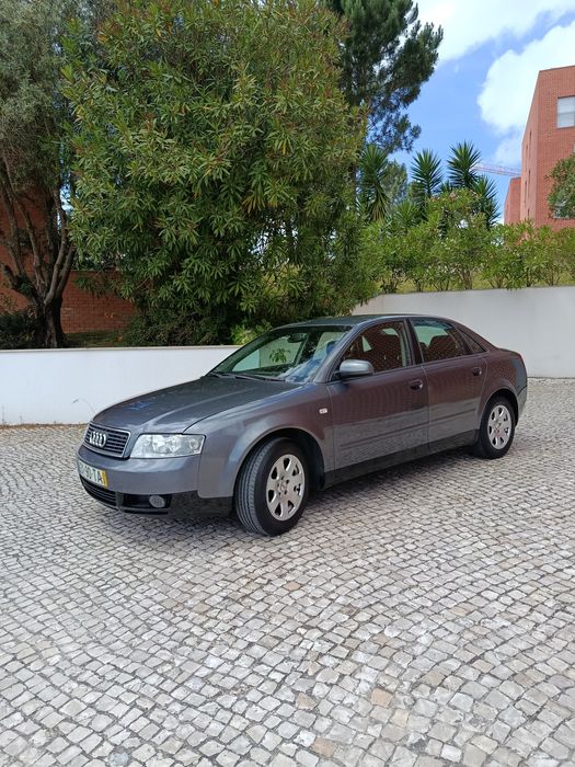Audi A4 1.9 TDI 130cv em muito bom estado !!!