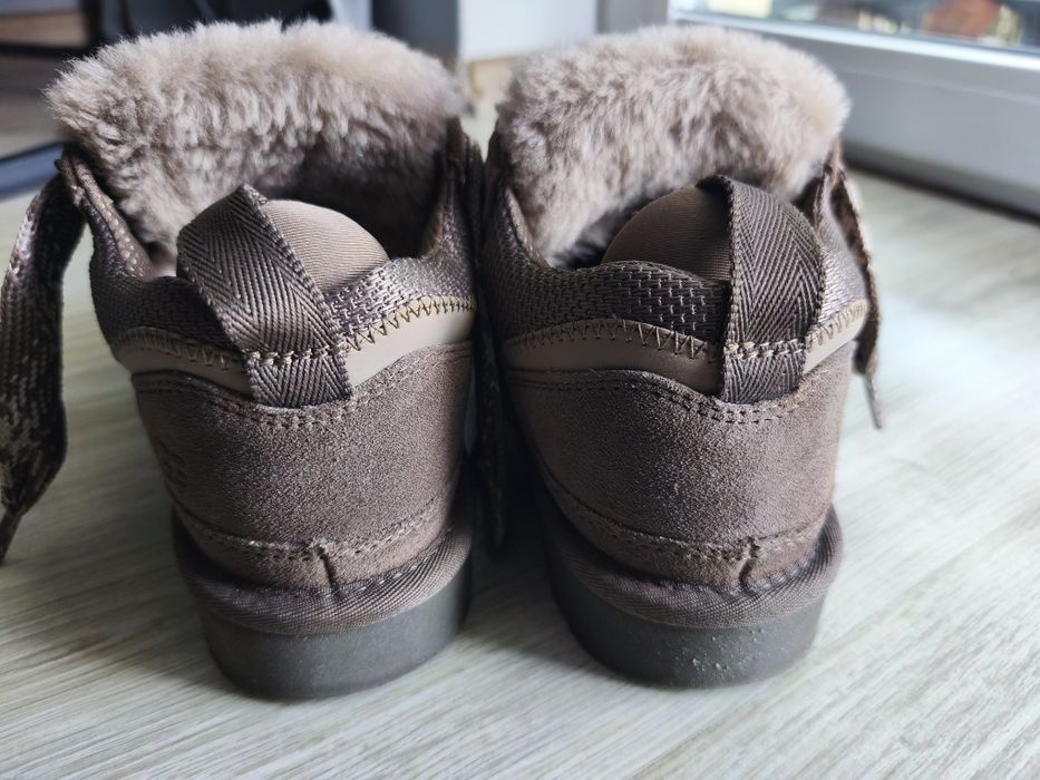 UGG Lowmel buty zimowe śniegowce 40