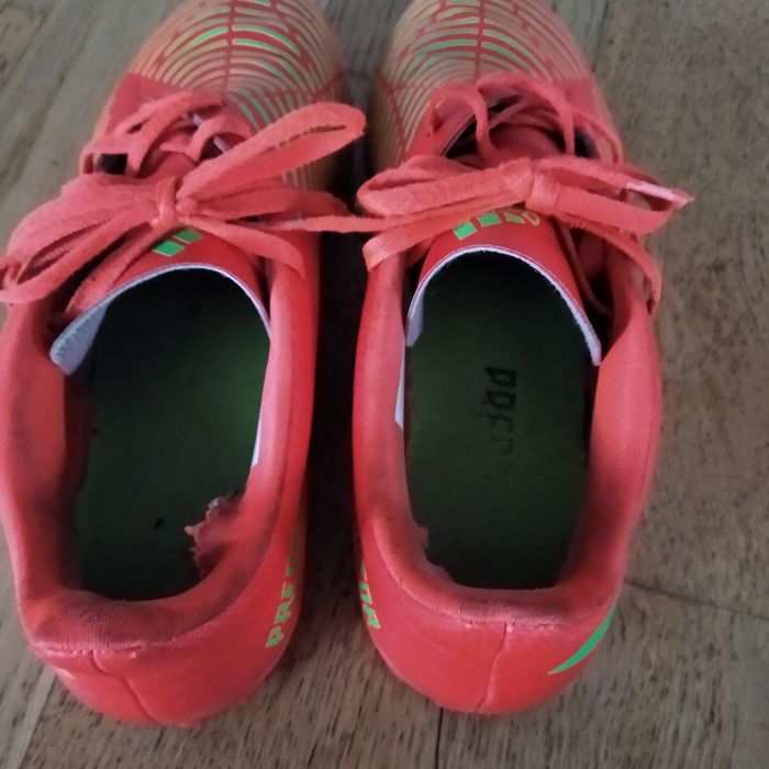 Turfle adidas predator r.42