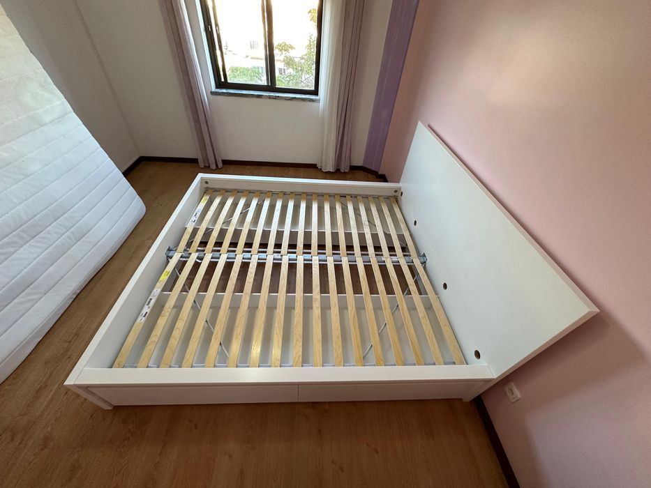 Cama casal como nova