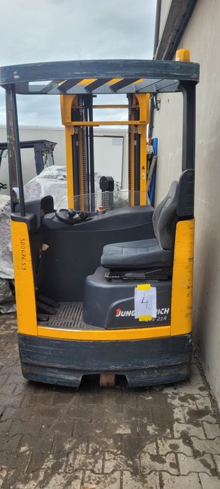 Wózek widłowy elektryczny Jungheinrich ETV 214 – wysokie składowanie