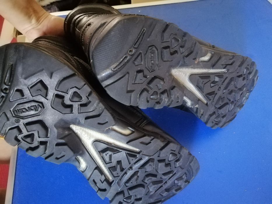 Шкіряні трекінгові  ботинки р. 44