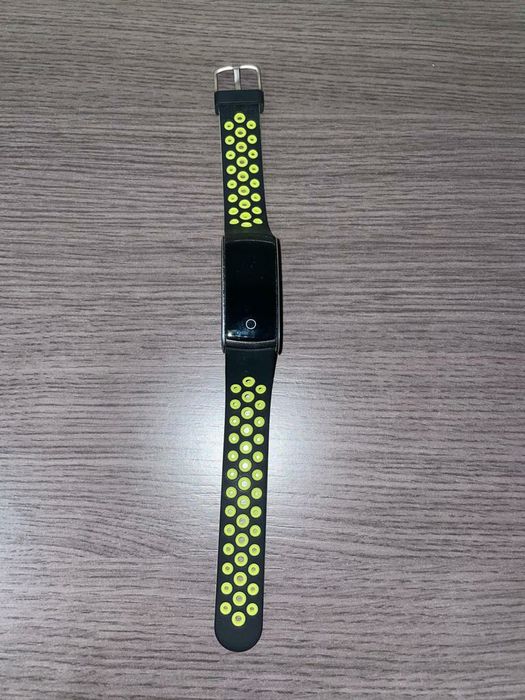 Pulseira desportiva Denver nova