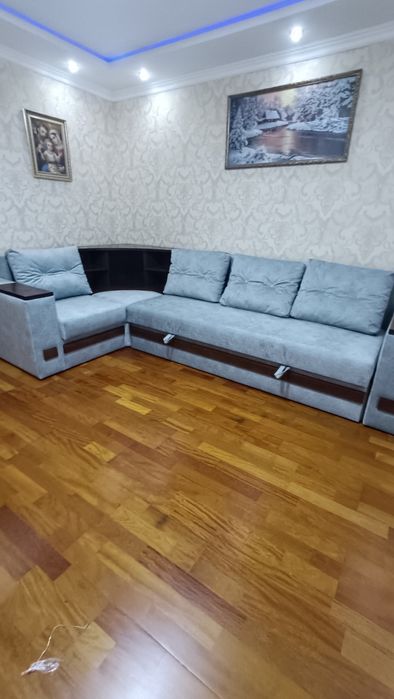 Реставрация.Перетяжка мебели и ремонт мягкой мебели.Изголовье,диван, к