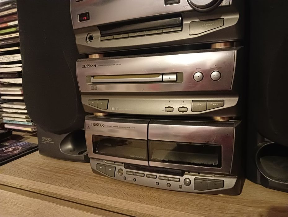 Wieża Kenwood 4 segmenty i 2 kolumny