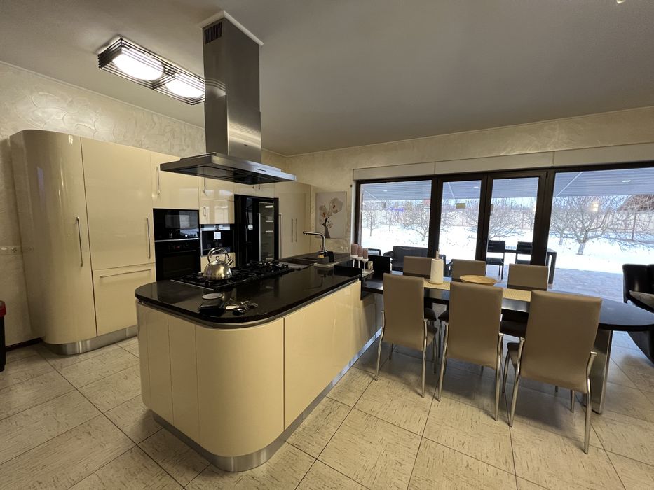 Аренда Новый Дом Коттедж 250квм Бассейн