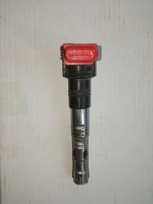 Катушки запалювання Audi катушка A5 A6 A8 D2 D3 Q5 Q7 2.8 3.0 3.2 4.2