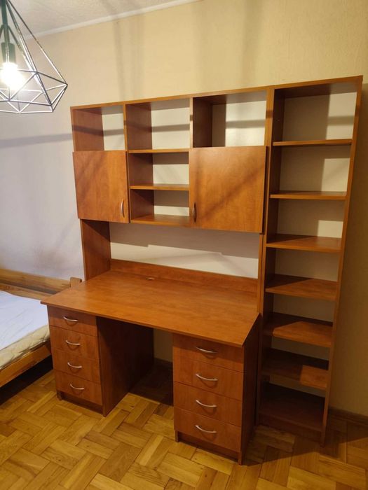 Biurko –  bardzo dobry stan