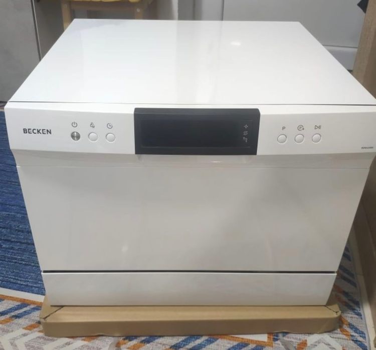 Maquina de loiça para bancada