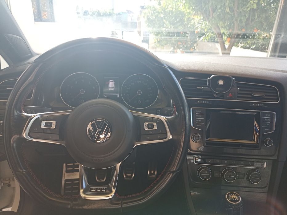 VW Golf GTI MK7 manual