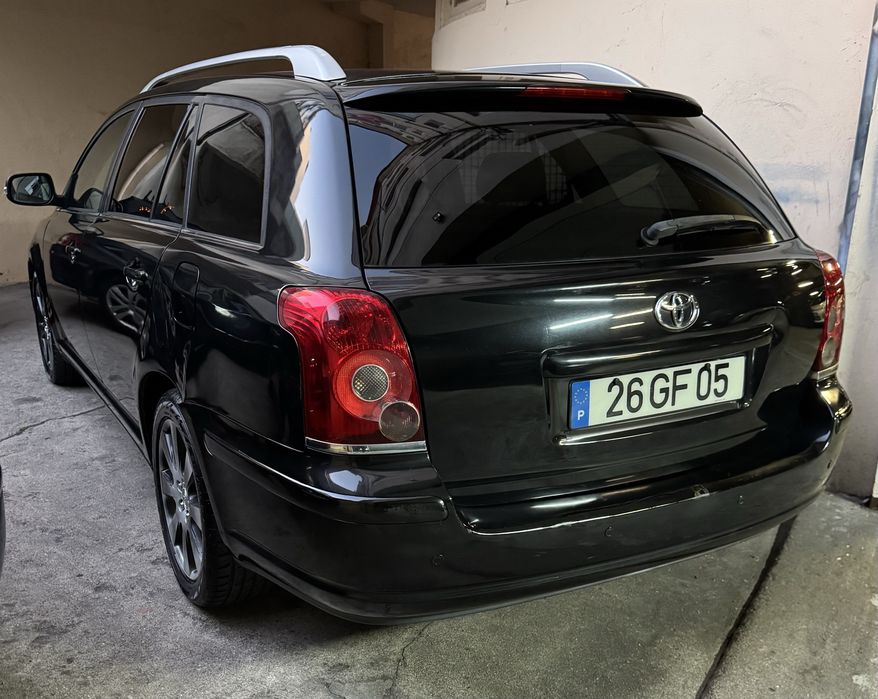 Toyota Avensis SW 2.0 D-4D  - 247 Milkm - 2008 Nacional