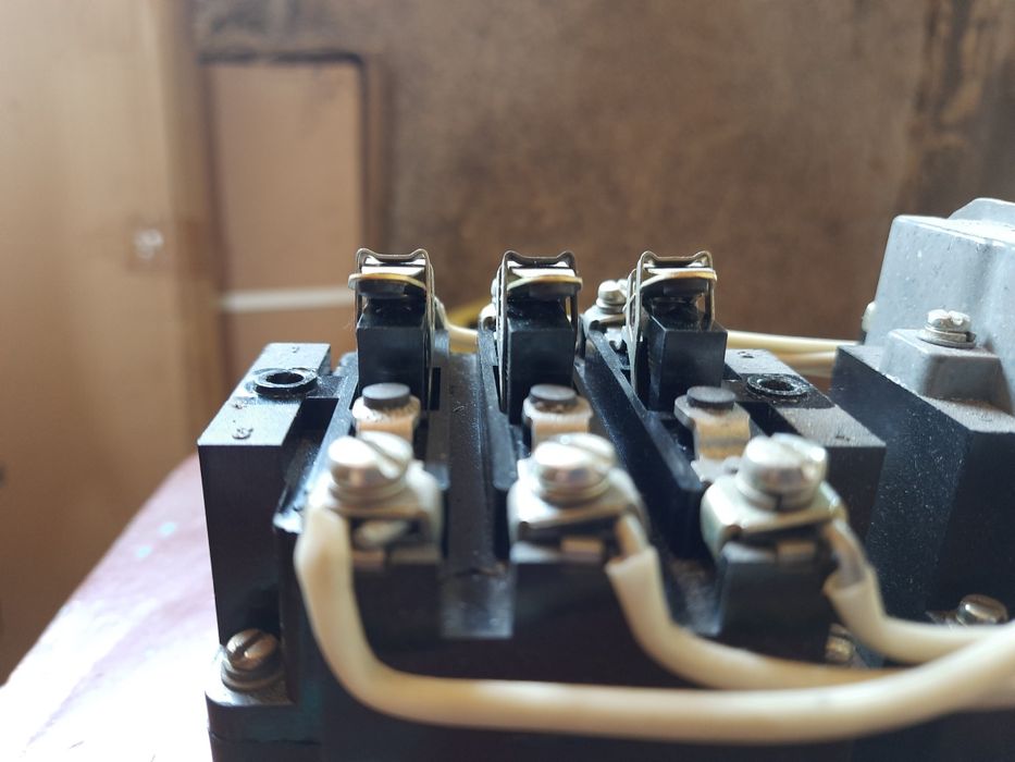 ПМЕ 2, Електромагнітний пускач, реверс, виготовлення шаф керування