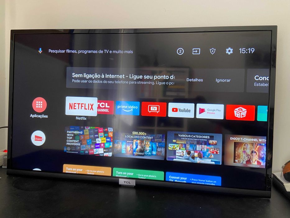 Televisor TCL 32ES560