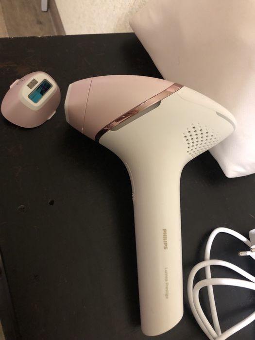 Фотоэпилятор Philips ( отличное состояние)