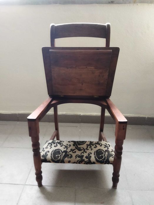 cadeira genuflexório