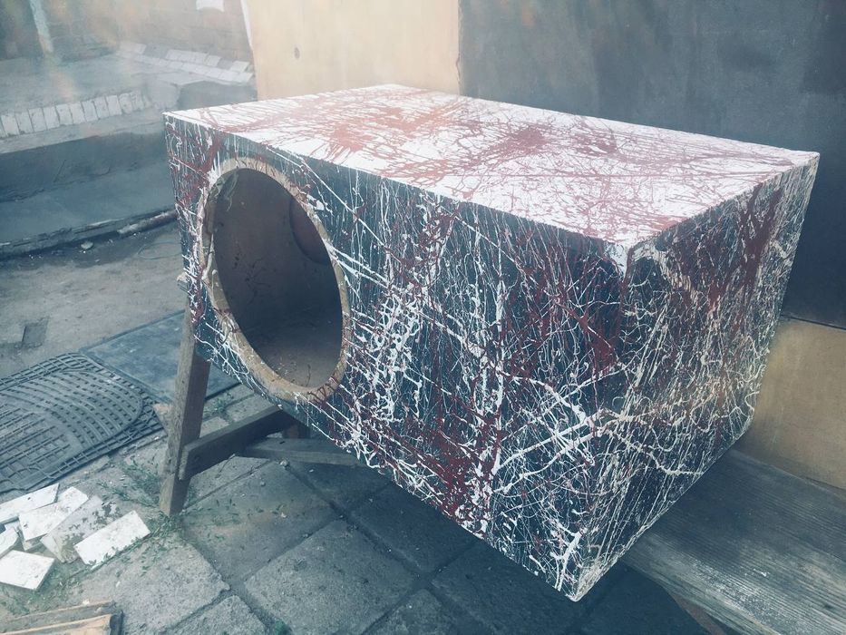 Продам короб 12 дюймов