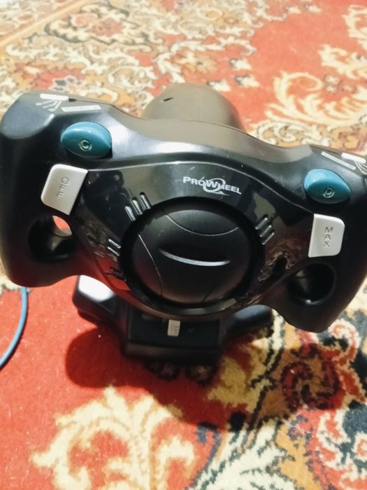 Продам руль игровой