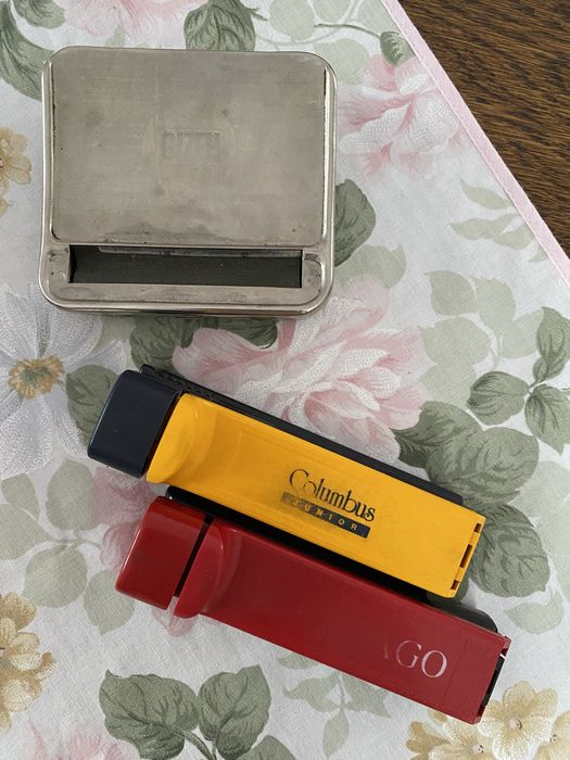 Stara srebrna papierośnica Gizeh maszynki do gilzów