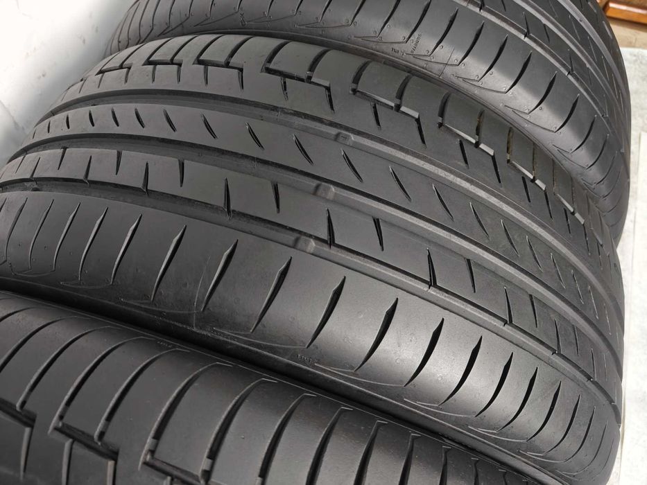 R17 215 50 шини літні Continental Premium Contact 6 гарний стан