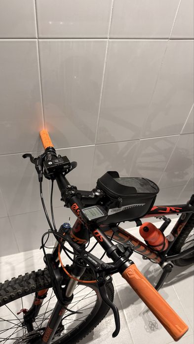 Bicicleta scott 27.5