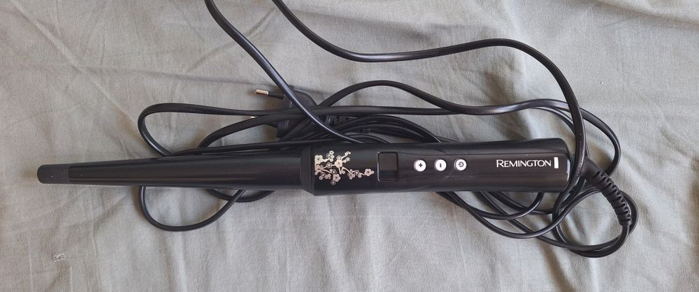 Lokówka stożkowa  Remington Pearl Cl95