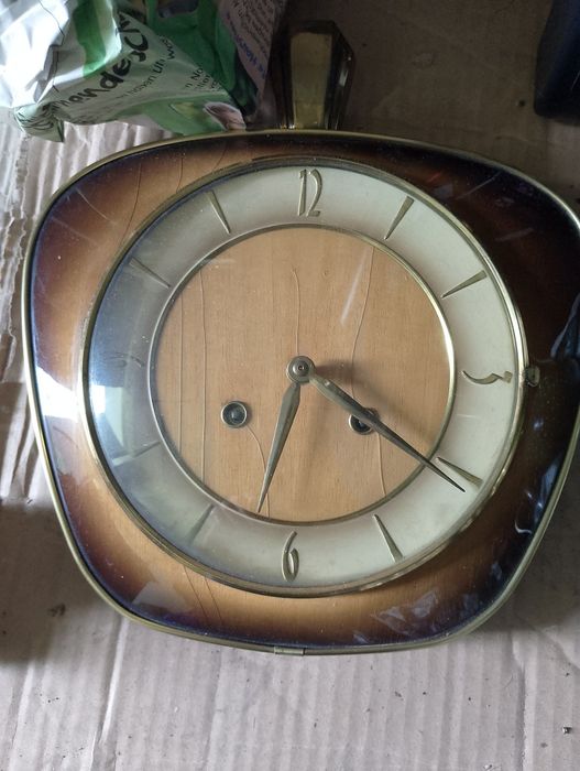 Zegar ścienny PRL