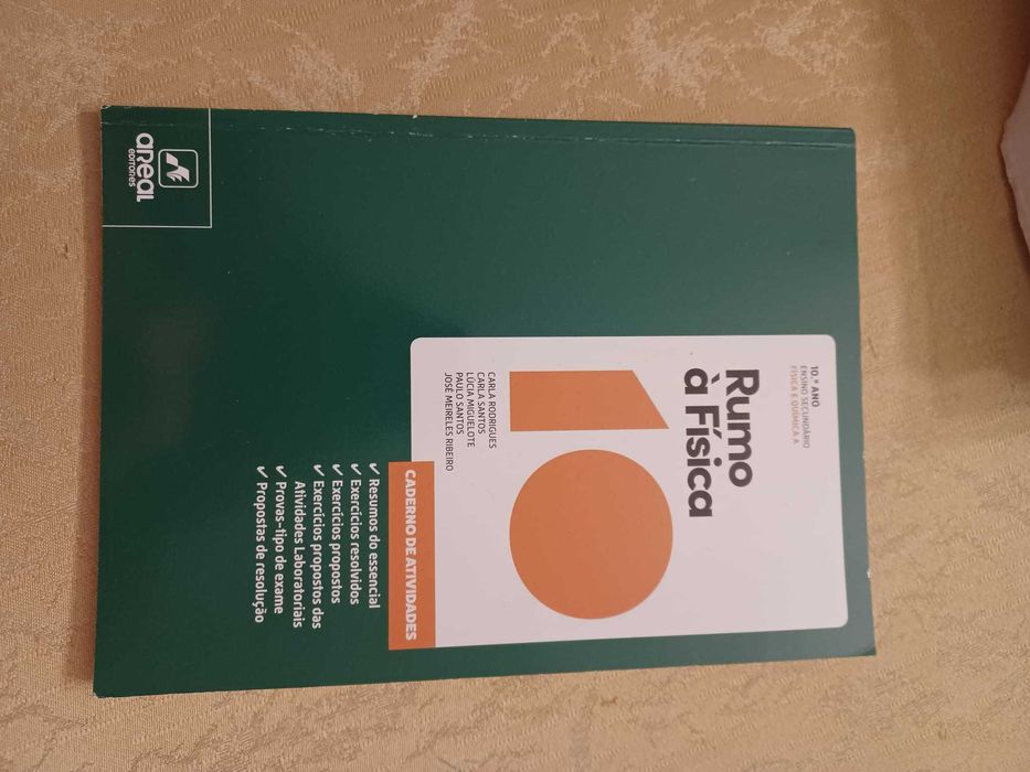 Caderno  - Rumo à Física 10 - 10.º Ano (NOVO)