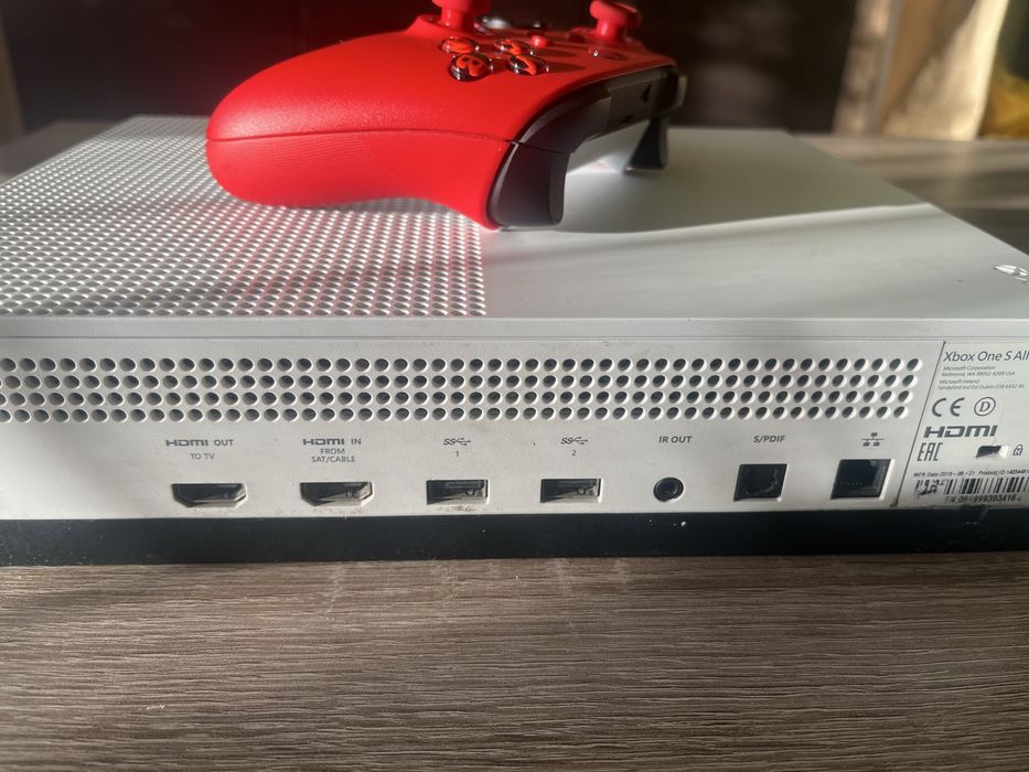 Xbox one s 1tb stan dobry