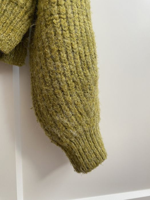 sweter zielony reserved S z deloktem v