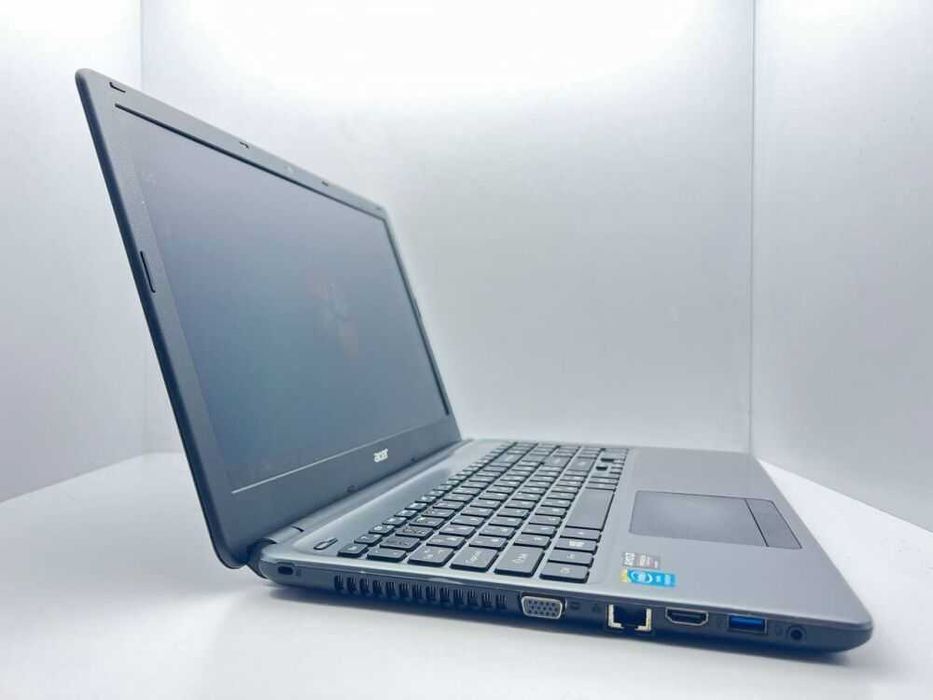 Acer Aspire E1-572G ноутбук поиграть