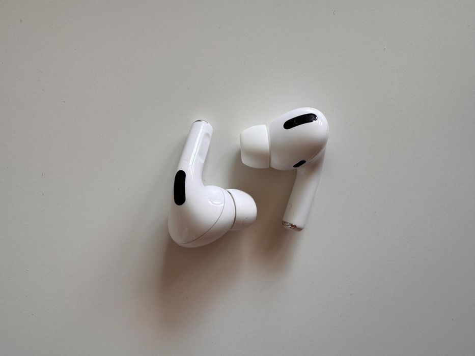 Apple AirPods Pro (1. gen)