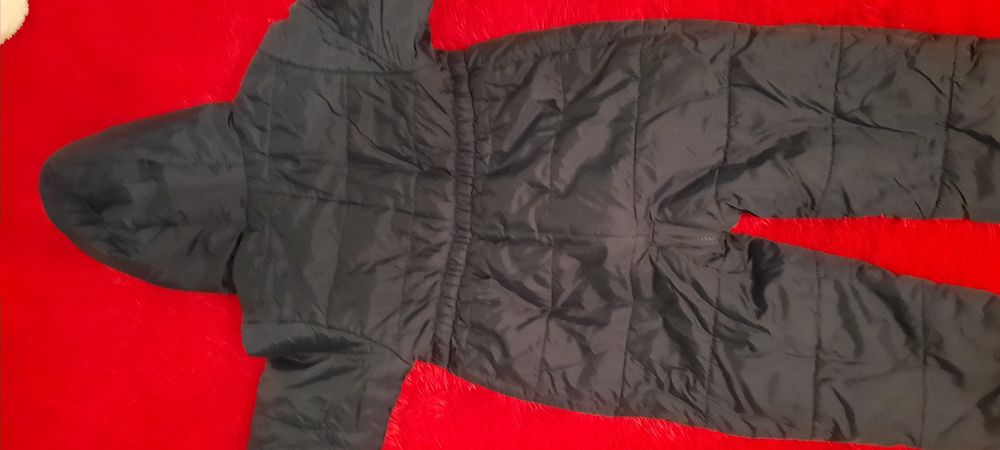 Продам детские вещи