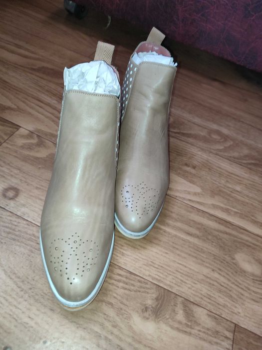 Ботинки осінь весна