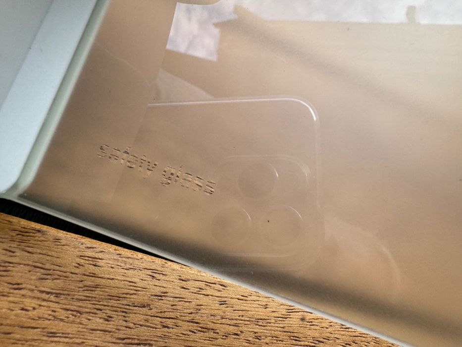 Półka na drzwi mała lodówka Liebherr ICS 3113-21