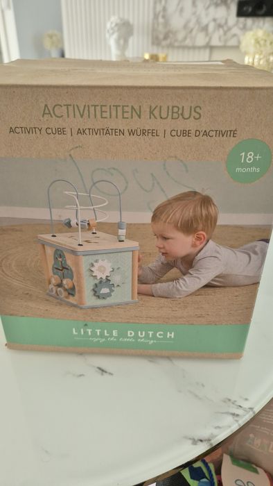 Little Dutch Cubo de Atividades em Madeira